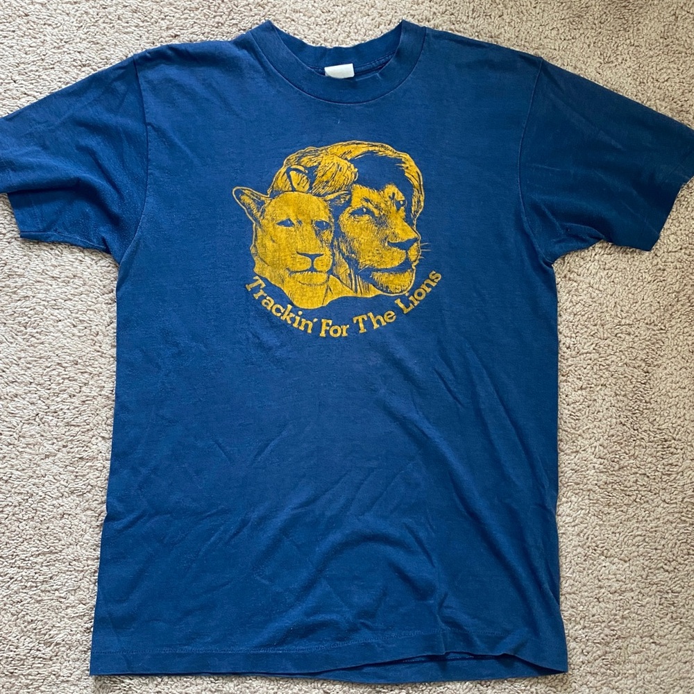 80’s vintage shirt Trackin’ for the Lions Med